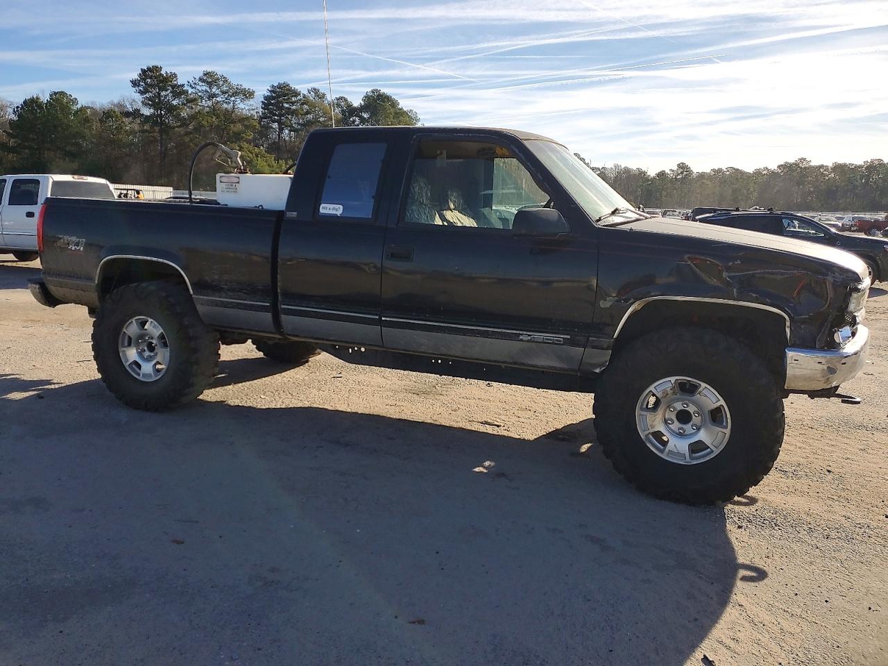 1995 CHEVROLET GMT-400 K1500 photo 4