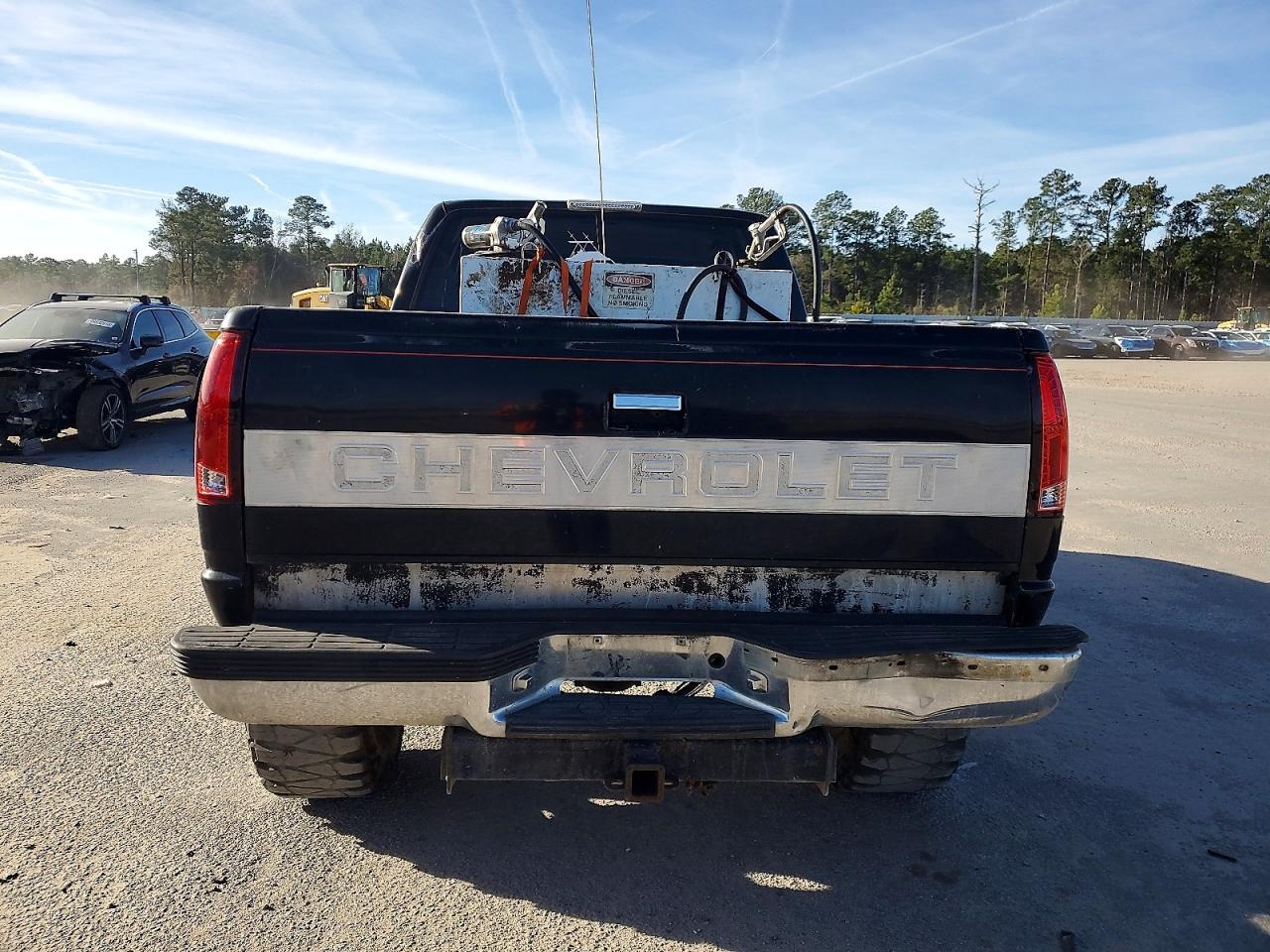 1995 CHEVROLET GMT-400 K1500 photo 6