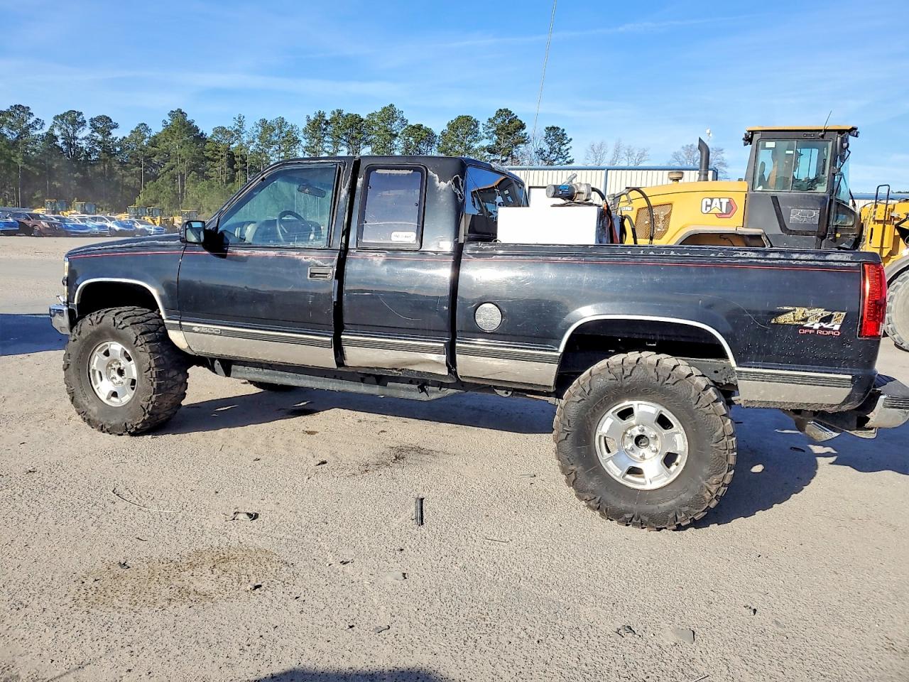 1995 CHEVROLET GMT-400 K1500 photo 2