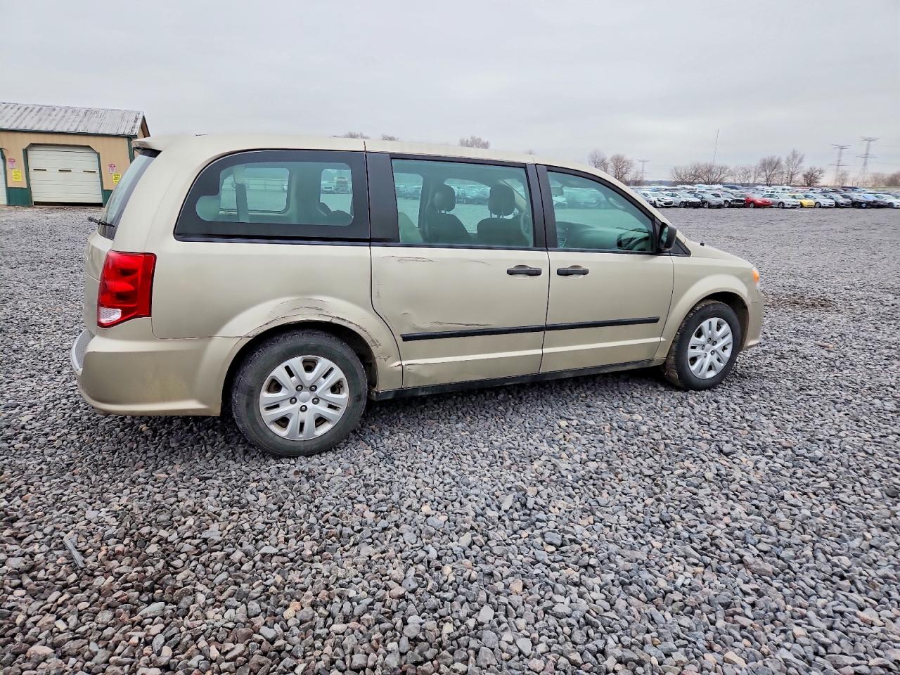 2015 DODGE GRAND CARAVAN SE photo 3