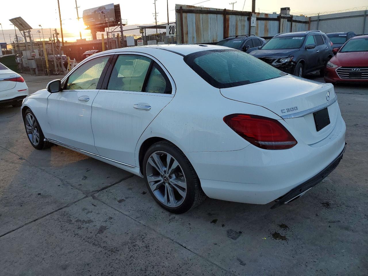 2019 MERCEDES-BENZ C 300 photo 2