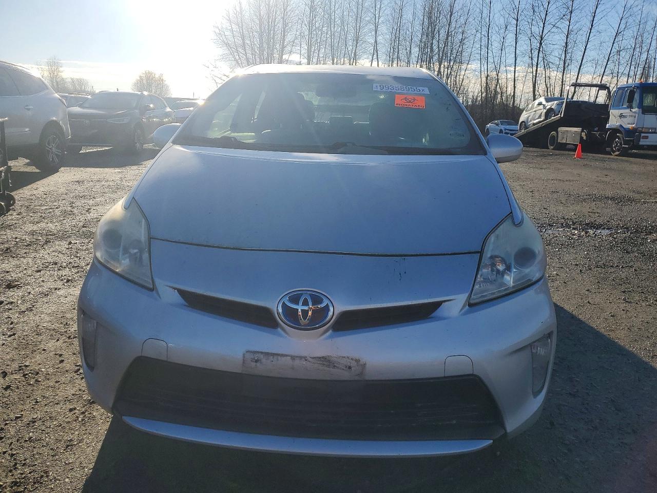 2012 TOYOTA PRIUS photo 5