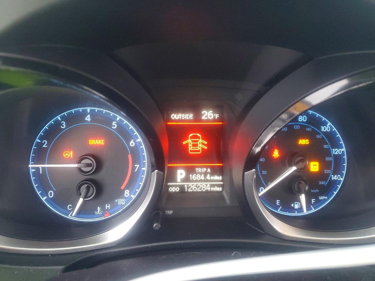 2016 TOYOTA COROLLA S PLUS photo 9