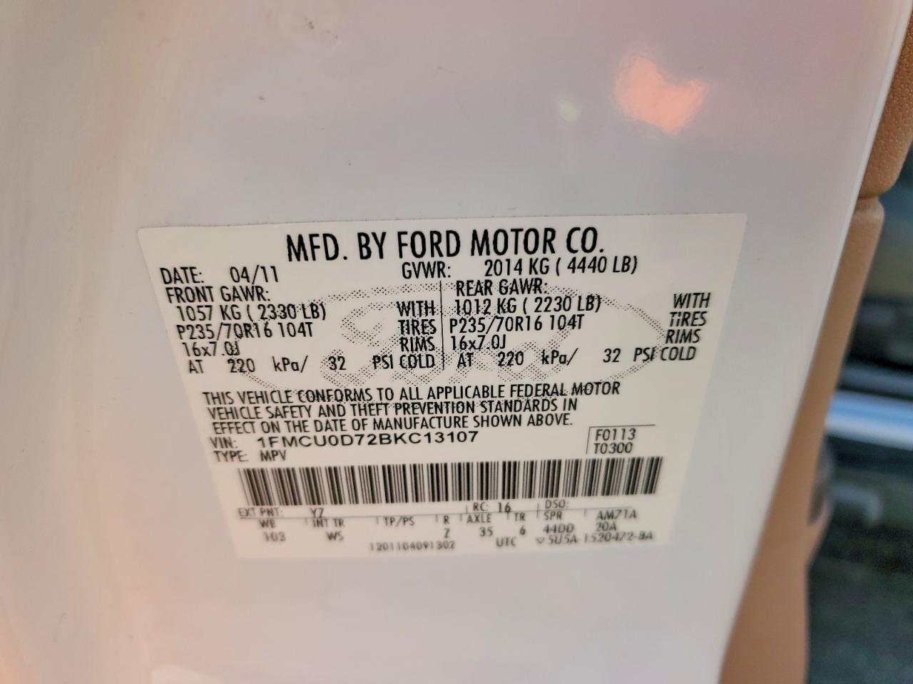 2011 FORD ESCAPE XLT photo 13