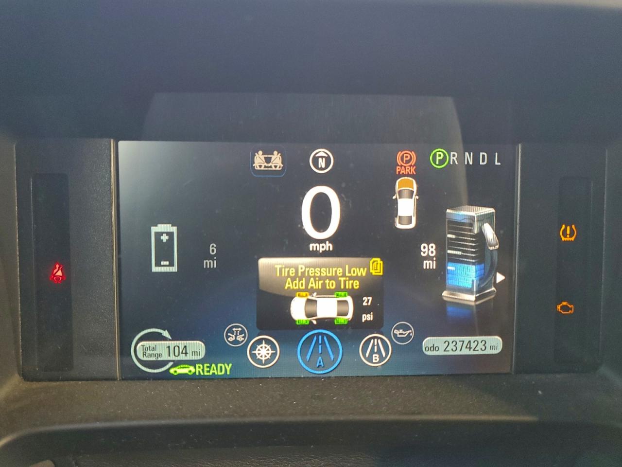 2014 CHEVROLET VOLT photo 9