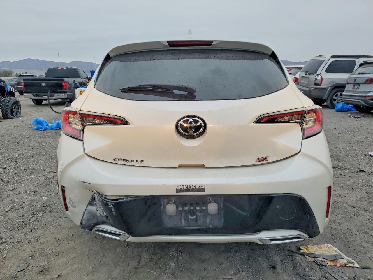 2019 TOYOTA COROLLA SE photo 6