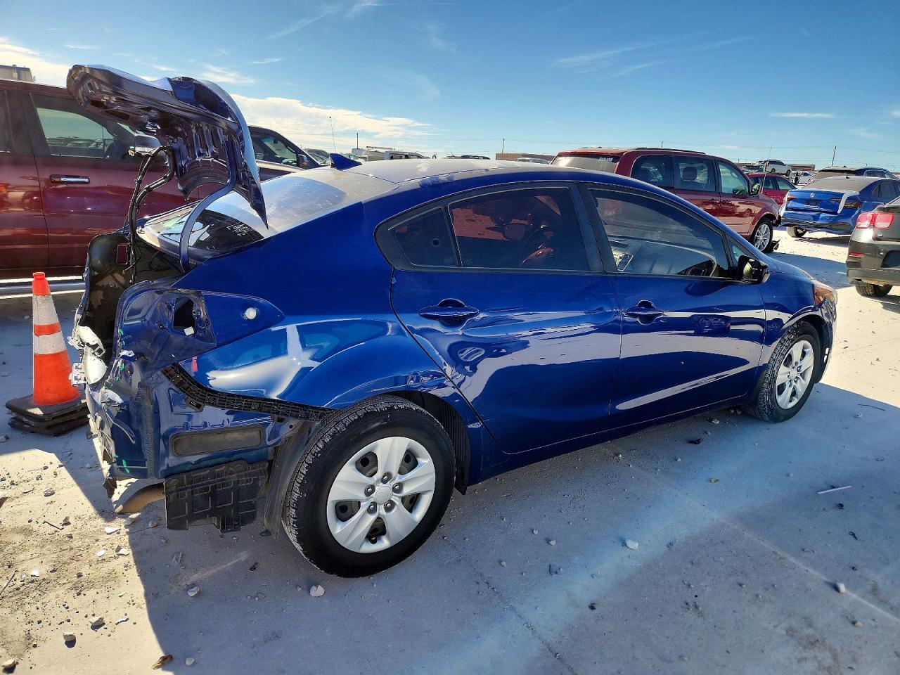 2018 KIA FORTE LX photo 3
