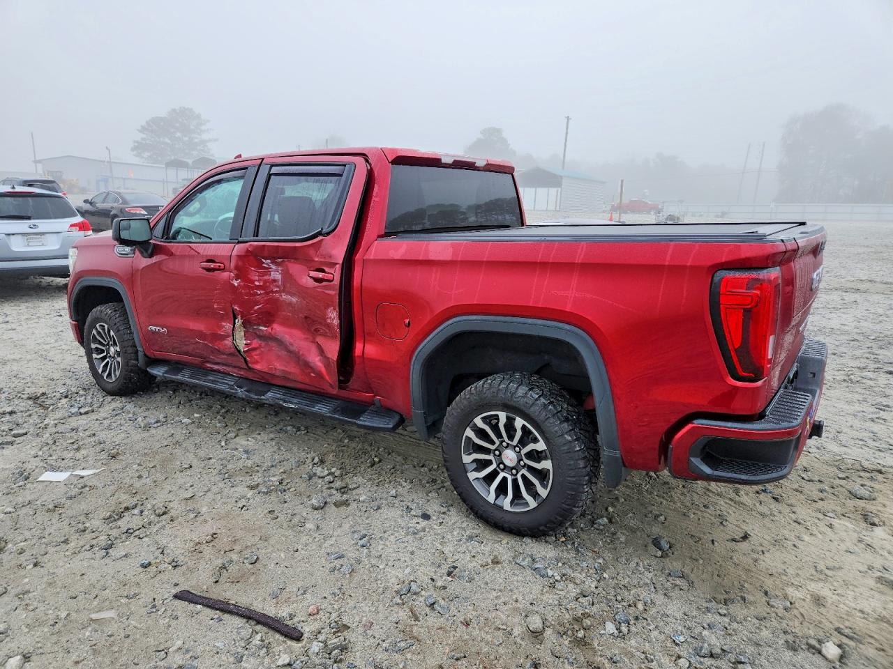 2021 GMC SIERRA K1500 AT4 photo 2
