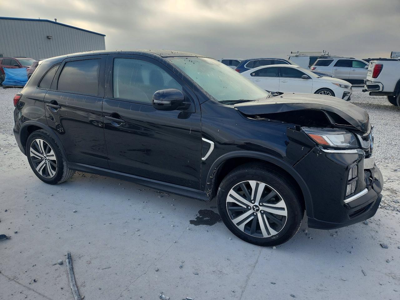 2023 MITSUBISHI OUTLANDER SPORT S/SE photo 4