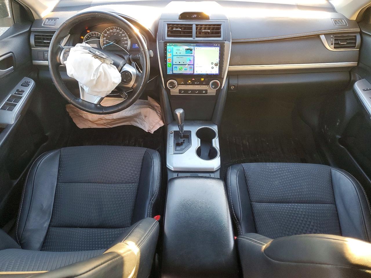 2013 TOYOTA CAMRY L photo 8