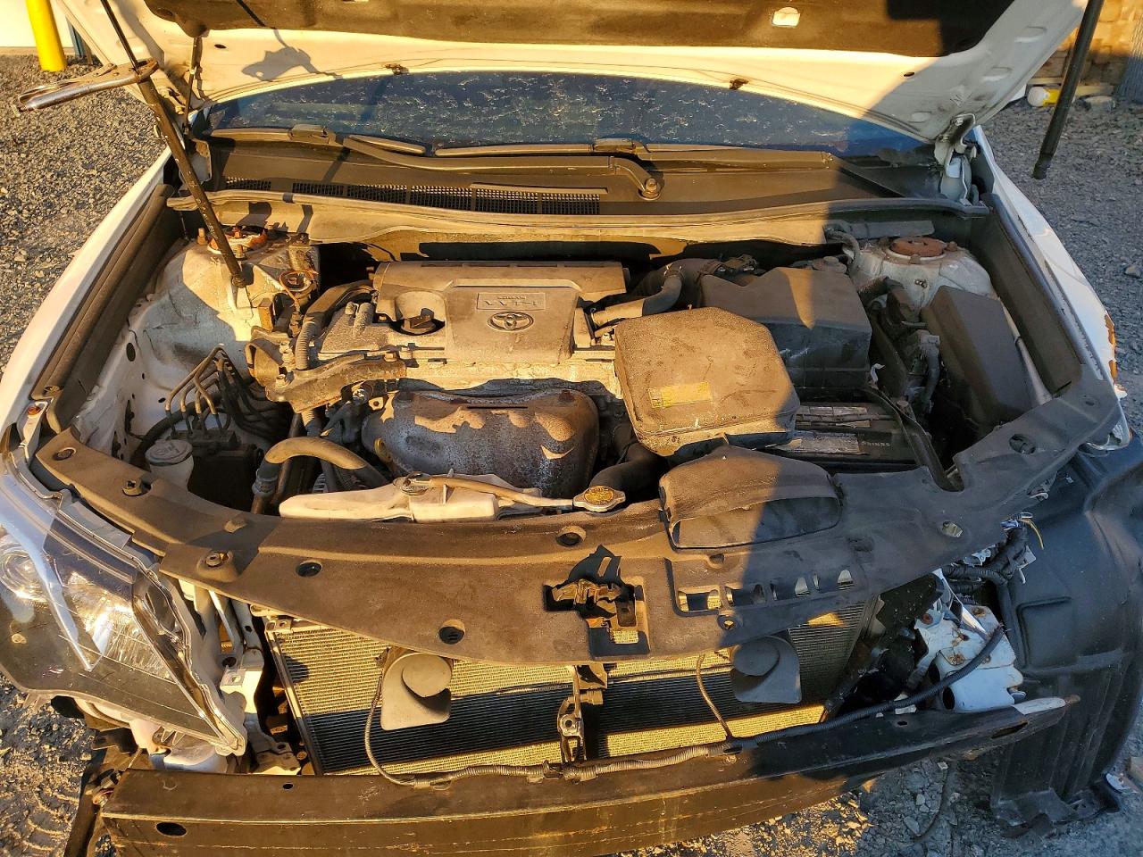 2013 TOYOTA CAMRY L photo 11