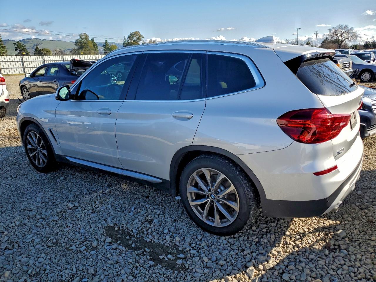 2019 BMW X3 XDRIVE30I photo 2