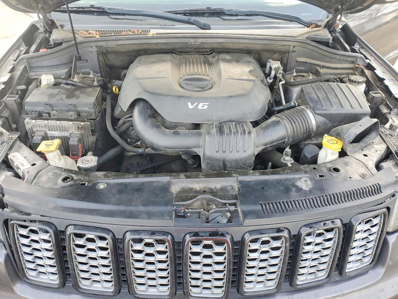 2014 JEEP GRAND CHEROKEE LIMITED photo 12