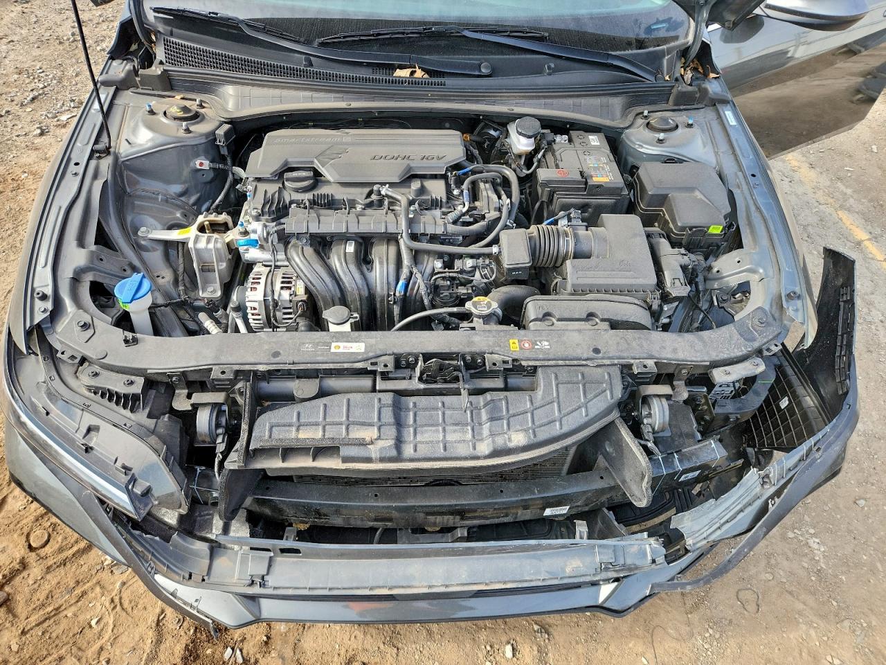 2025 HYUNDAI ELANTRA SEL photo 11