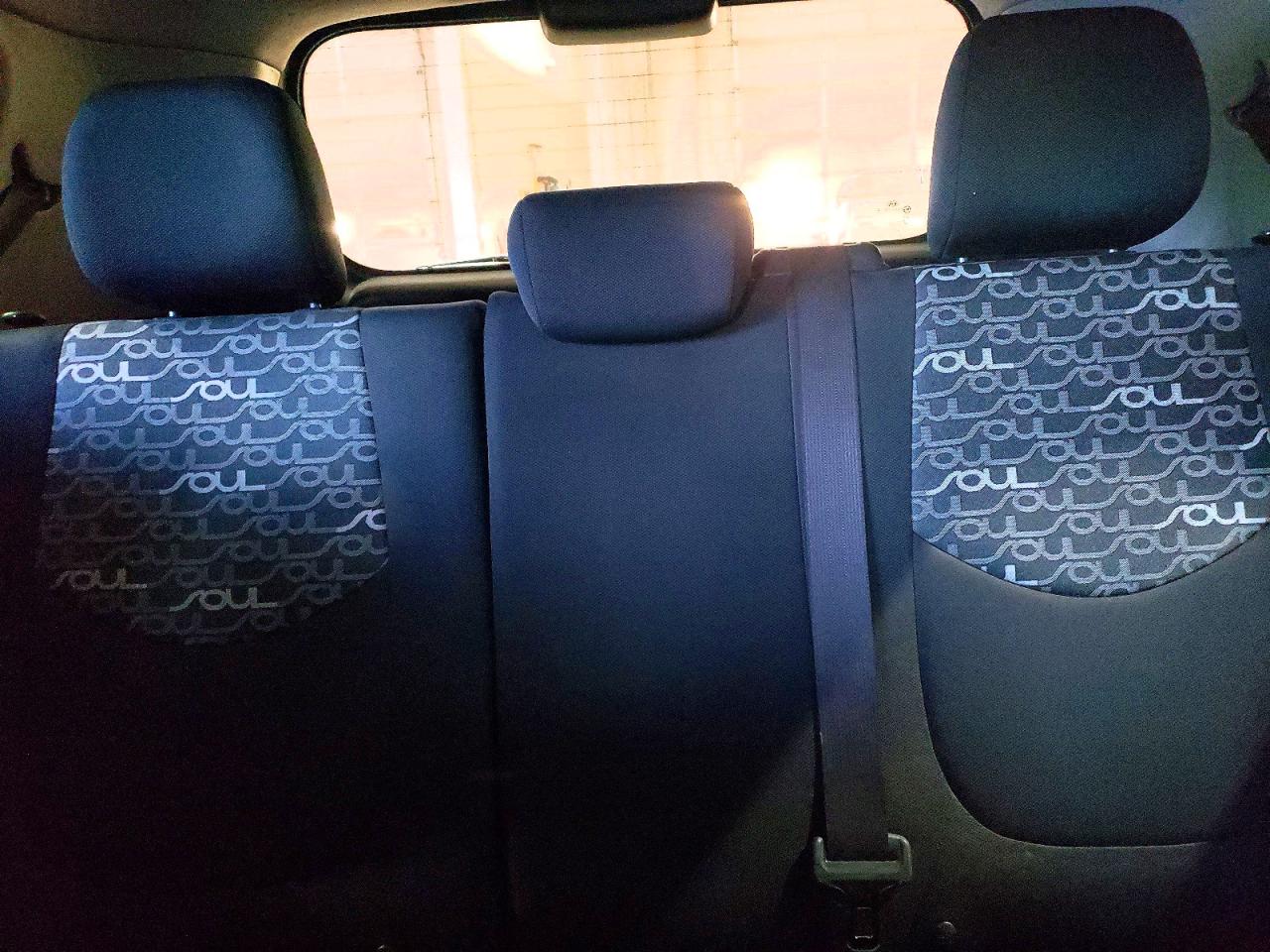 2011 KIA SOUL + photo 10