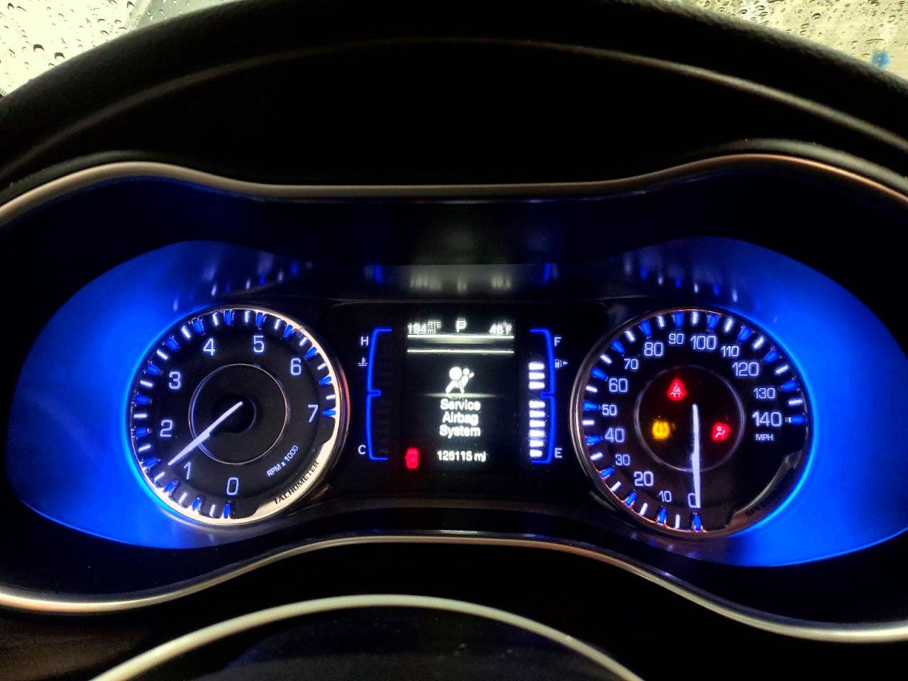2016 CHRYSLER 200 LIMITED photo 17