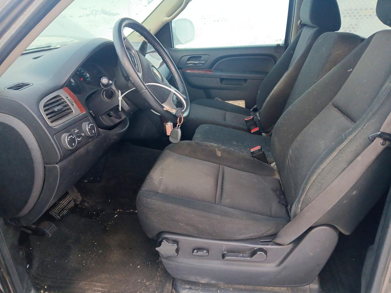 2012 CHEVROLET TAHOE K1500 LS photo 7
