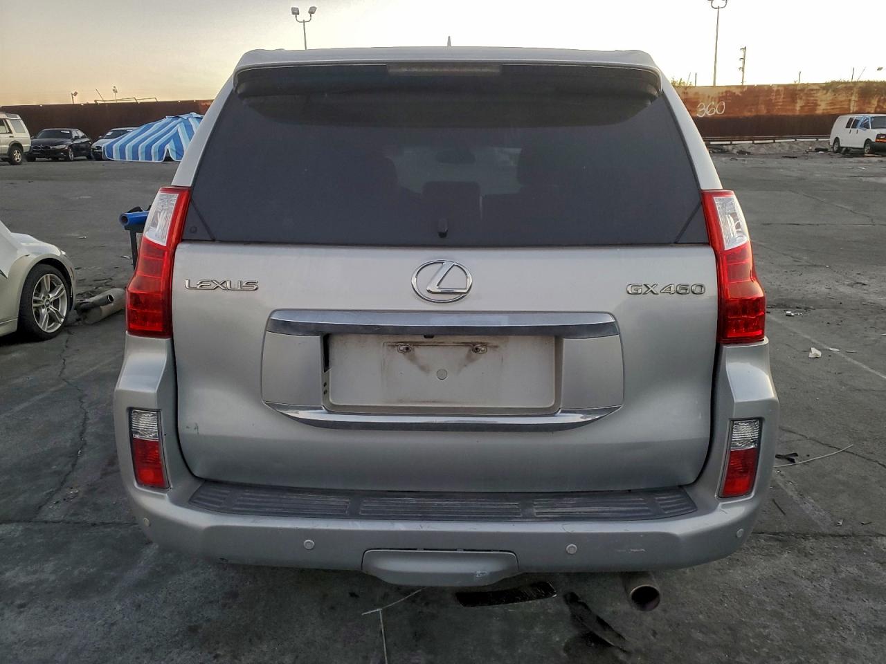 2010 LEXUS GX 460 photo 6