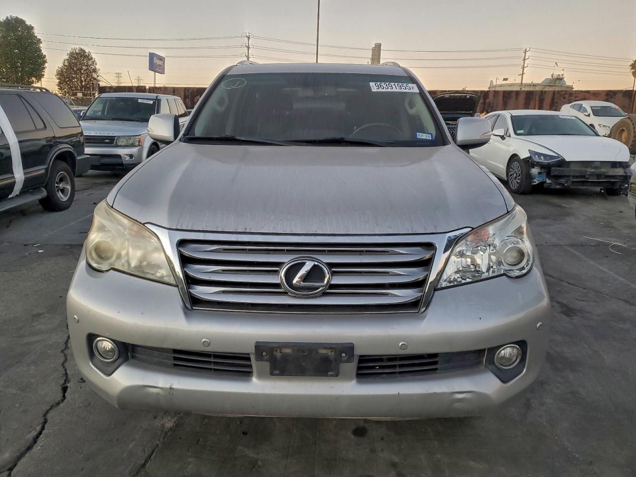 2010 LEXUS GX 460 photo 5