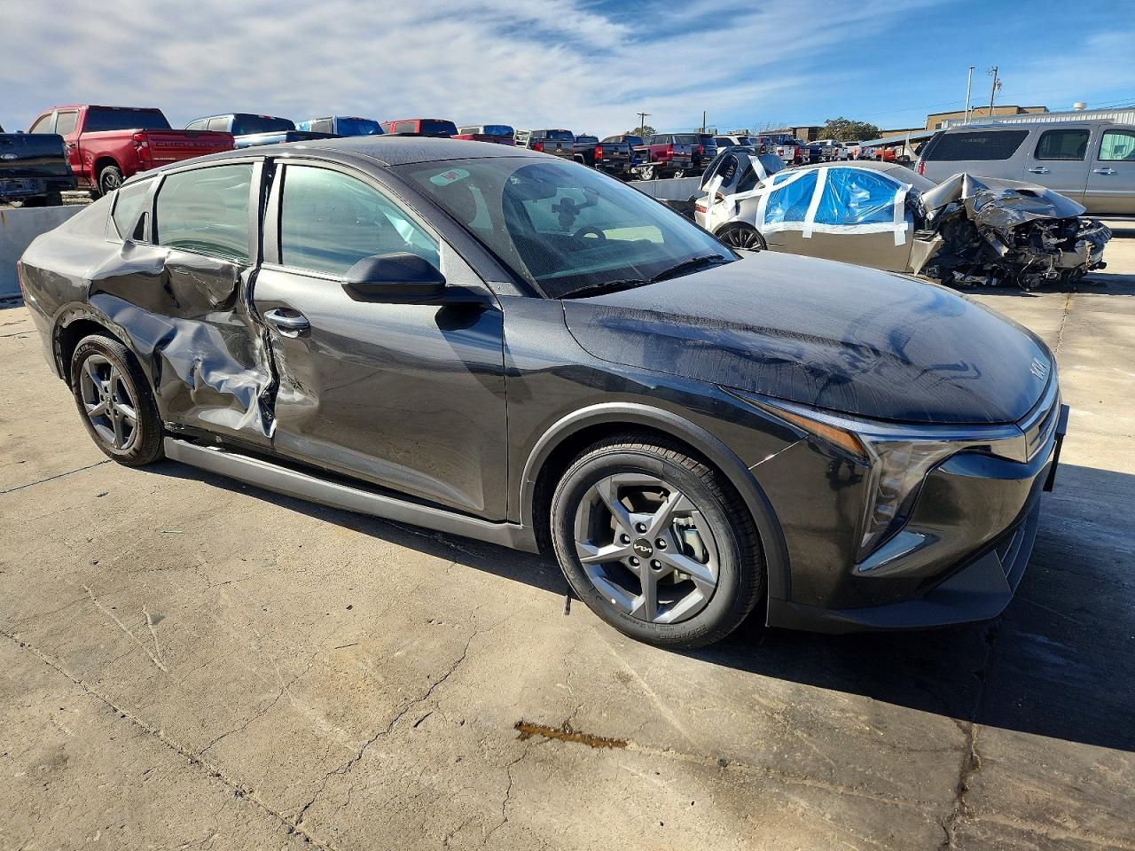 2025 KIA K4 photo 4