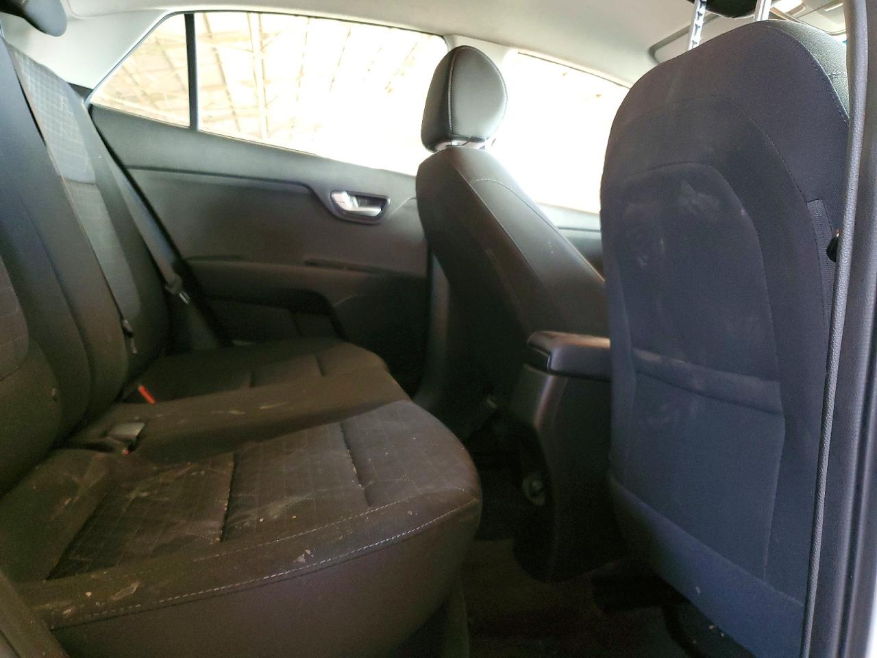 2018 KIA RIO LX photo 10
