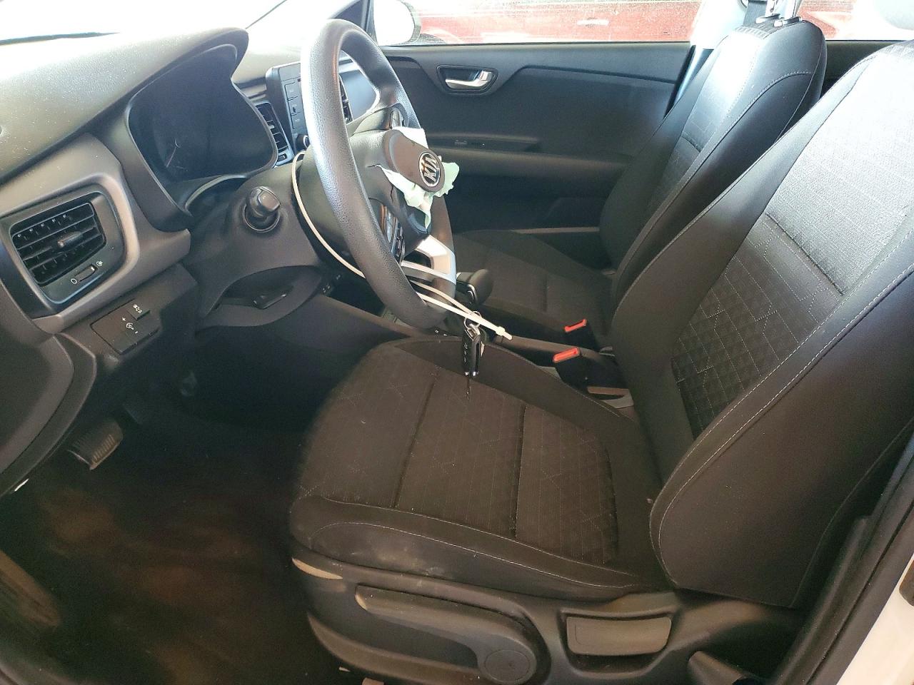 2018 KIA RIO LX photo 7