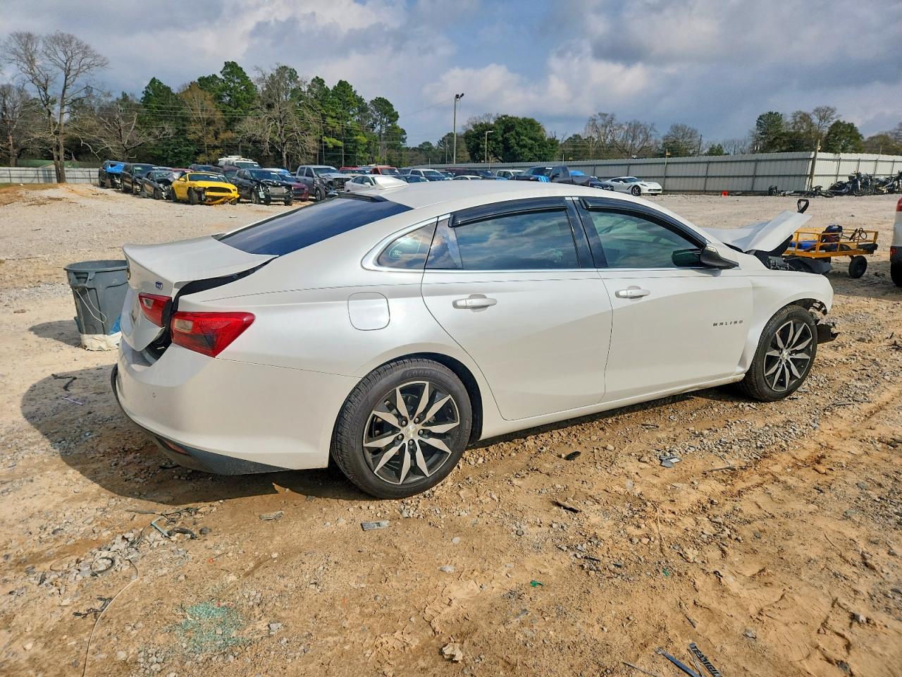 2016 CHEVROLET MALIBU HYBRID photo 3