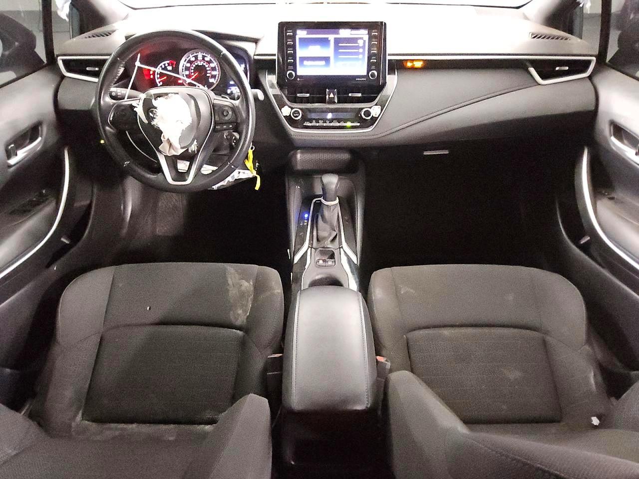 2021 TOYOTA COROLLA SE photo 8