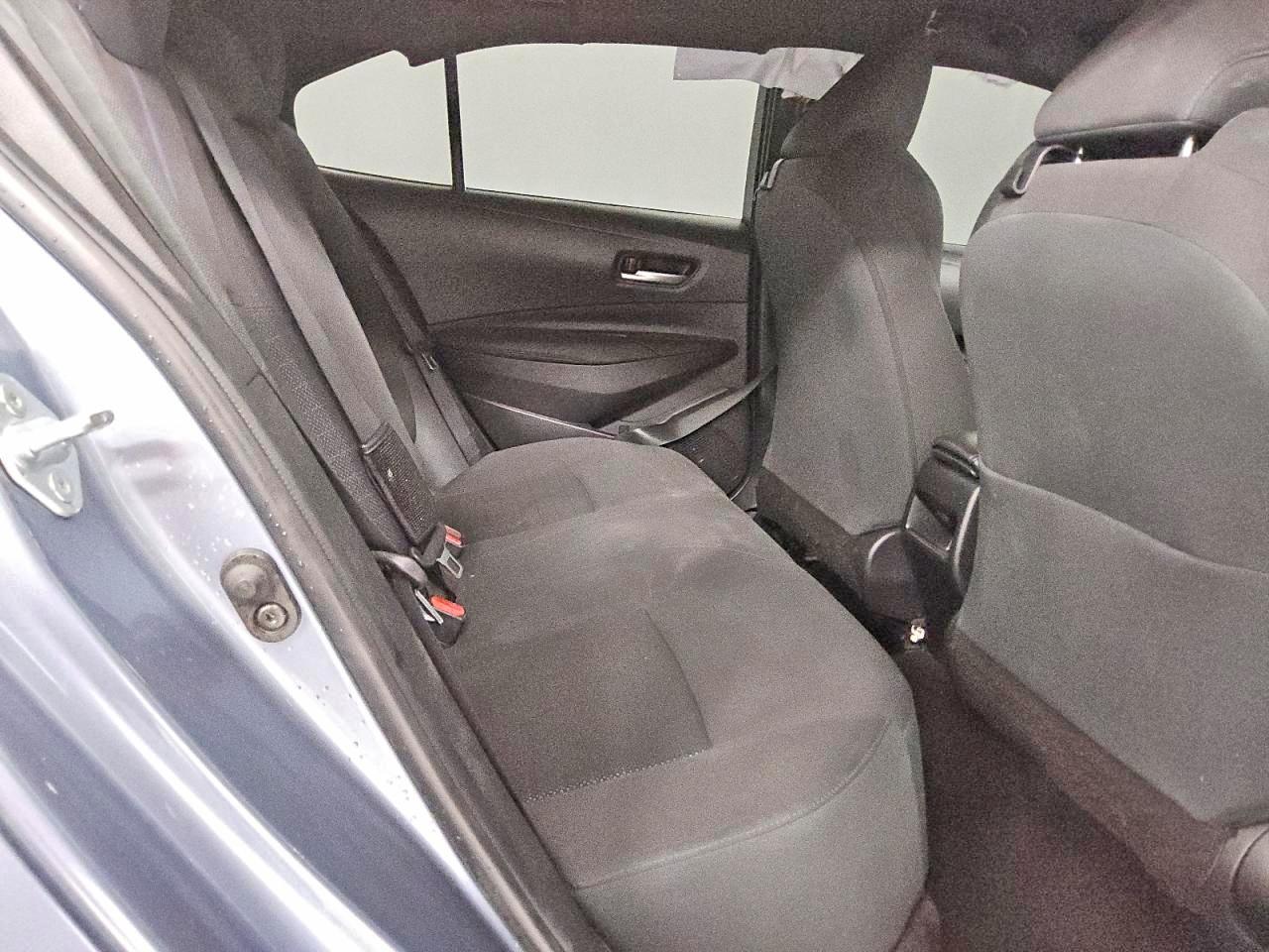 2021 TOYOTA COROLLA SE photo 10