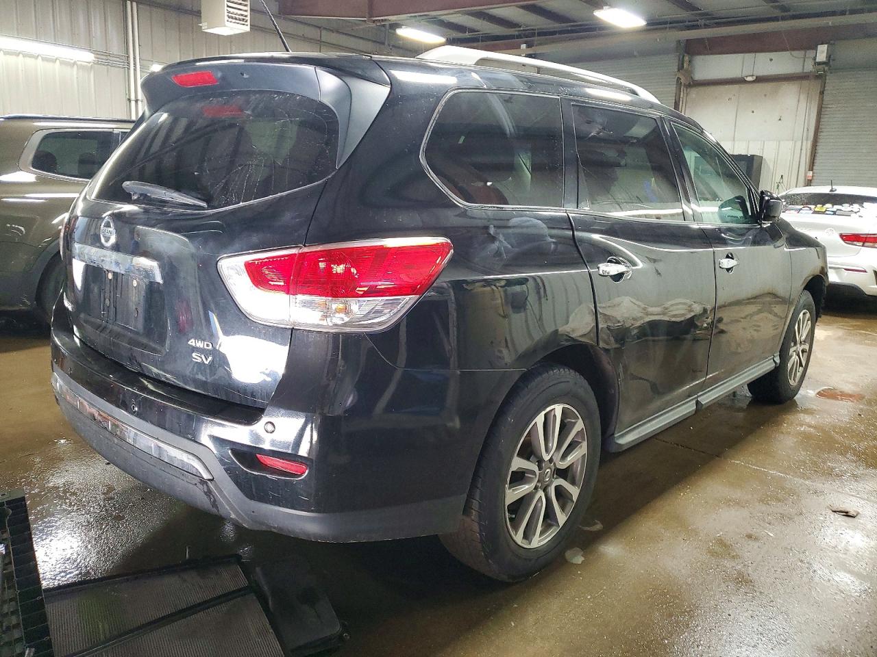 2013 NISSAN PATHFINDER S photo 3