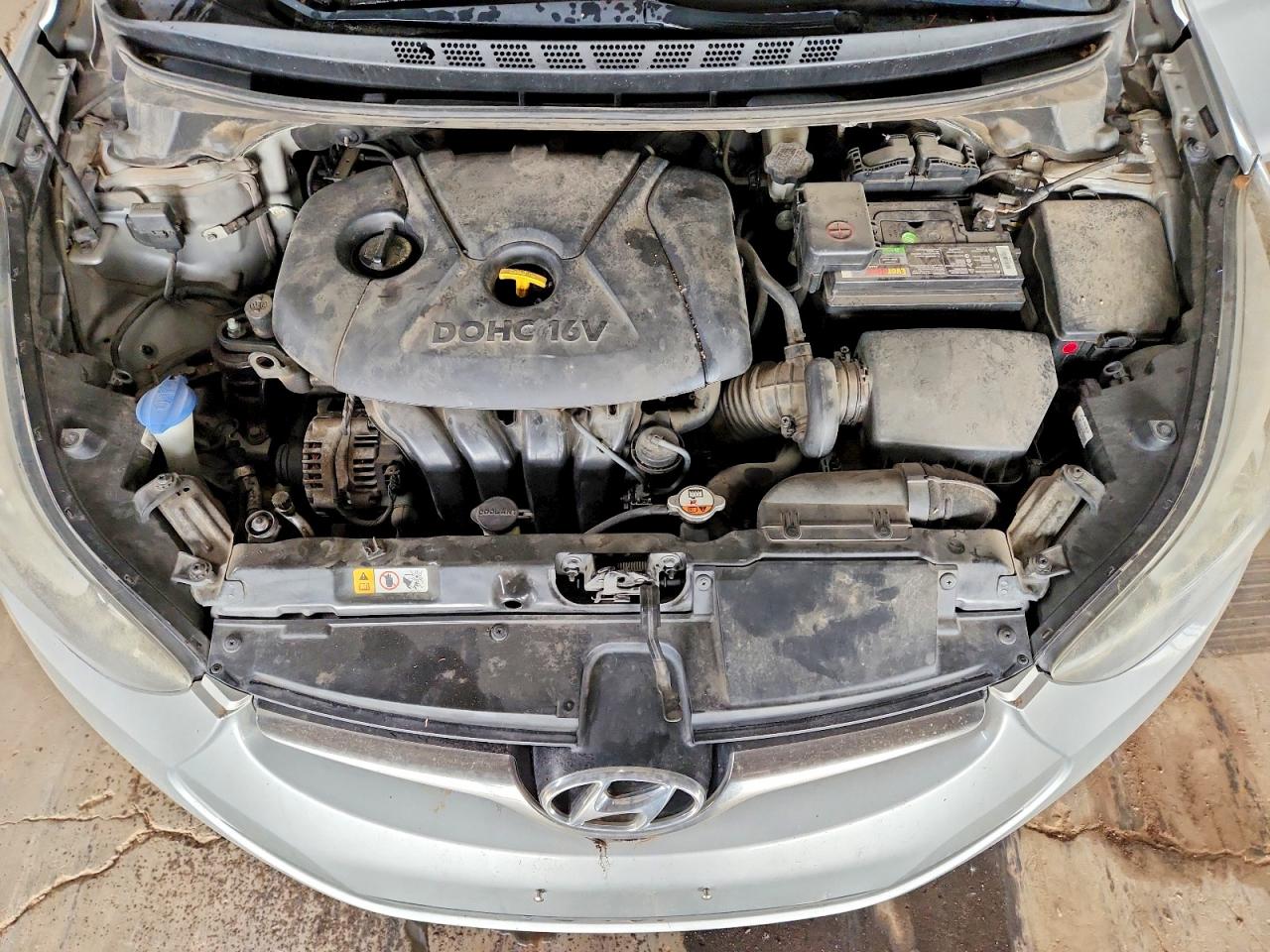 2014 HYUNDAI ELANTRA SE photo 11