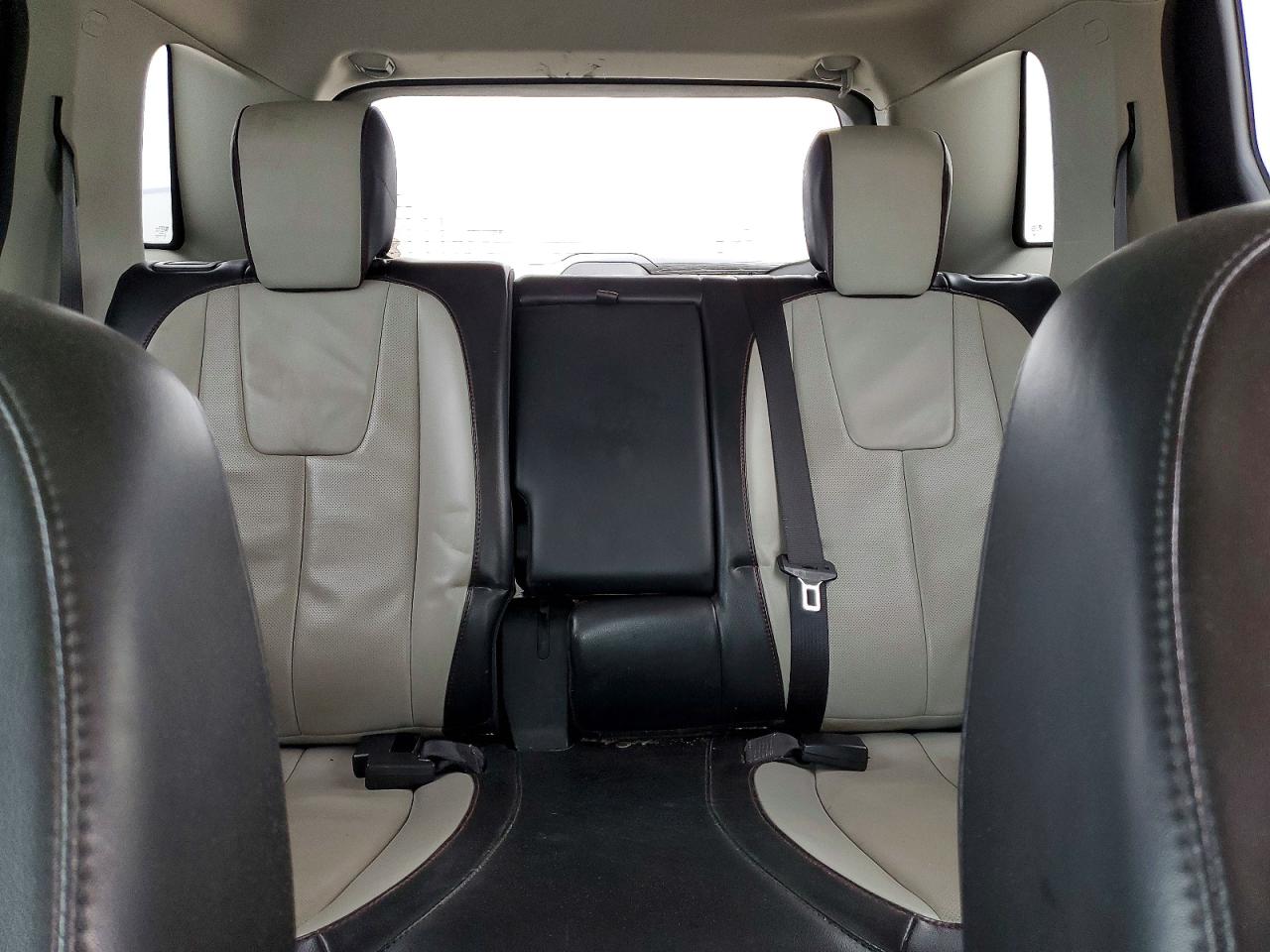 2015 GMC TERRAIN SLT photo 10