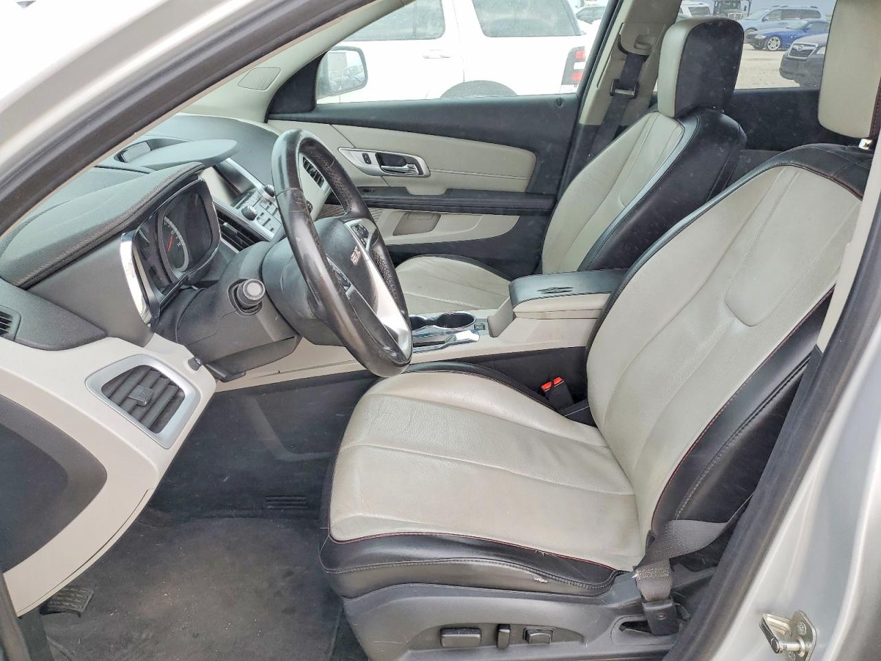 2015 GMC TERRAIN SLT photo 7