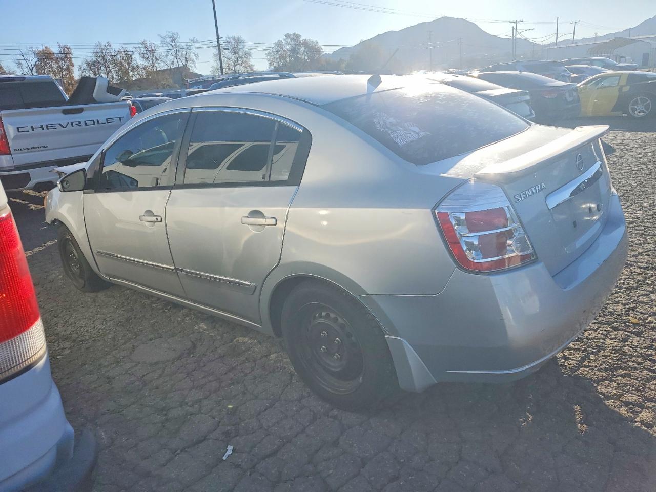 2011 NISSAN SENTRA 2.0 photo 2