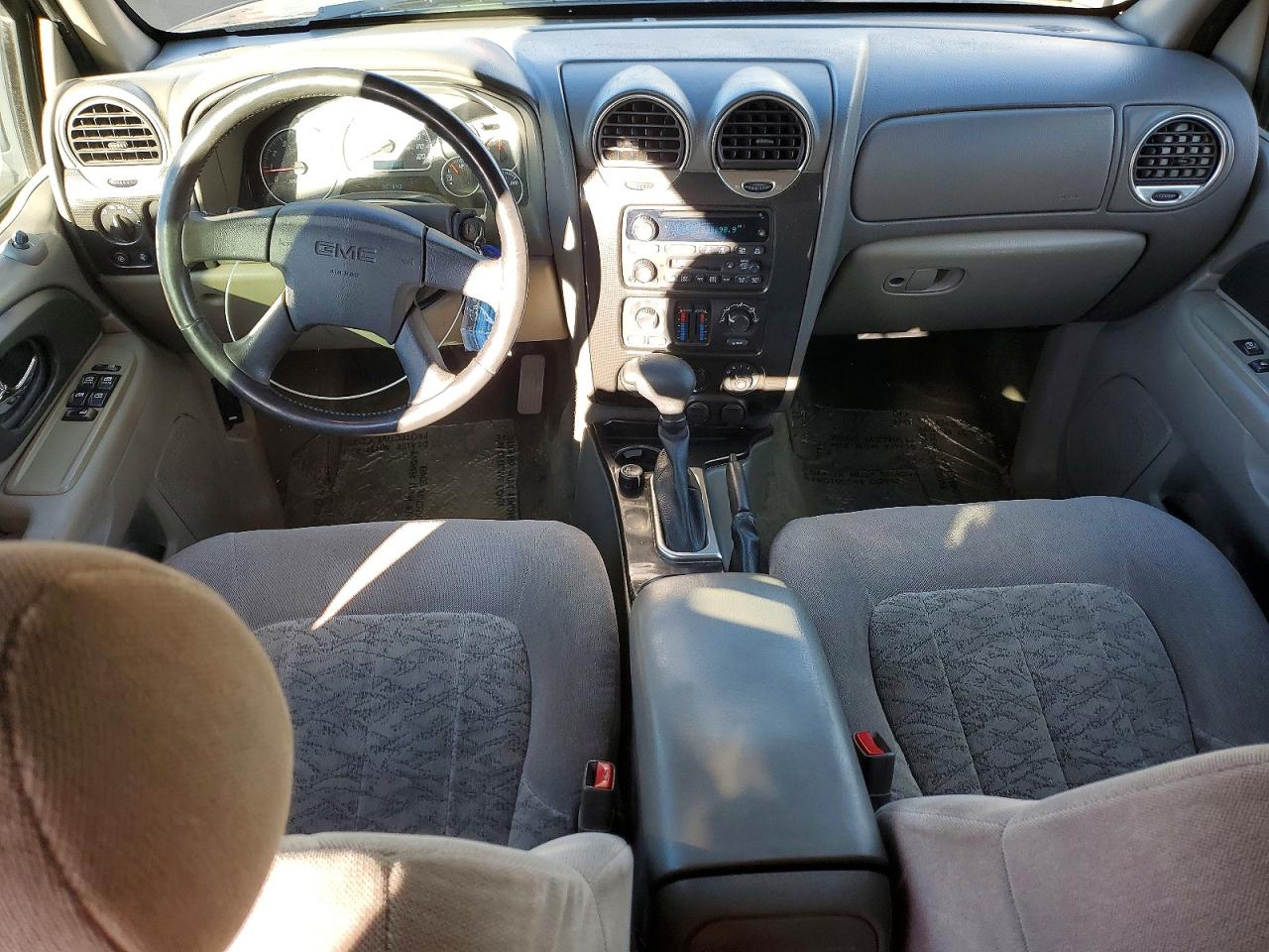 2004 GMC ENVOY XL photo 8