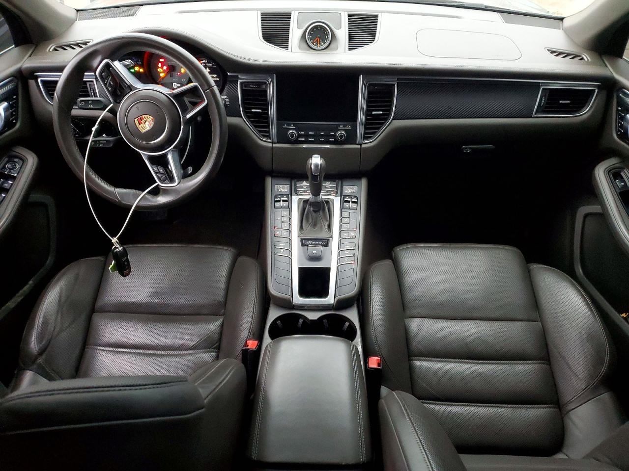 2017 PORSCHE MACAN S photo 8