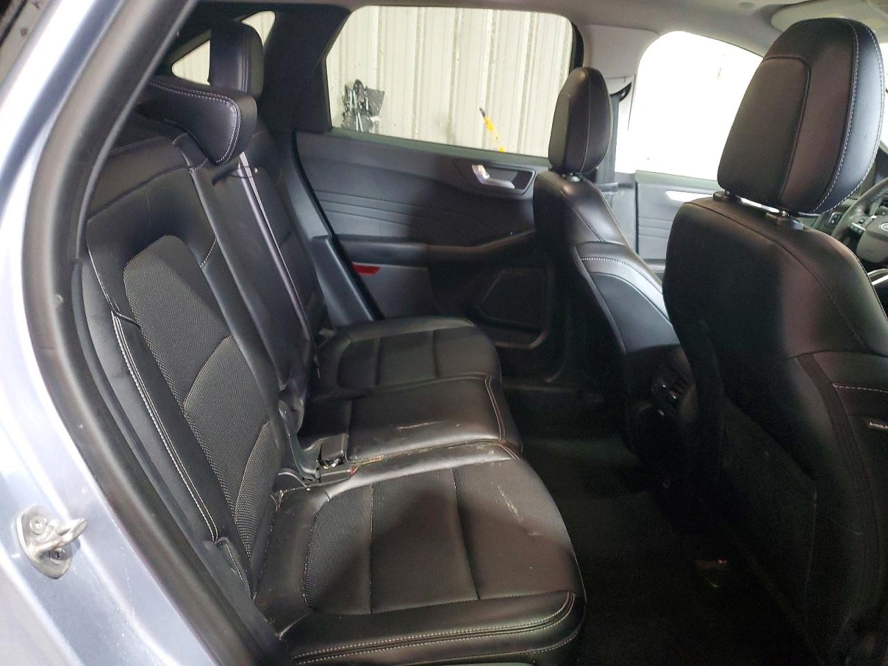 2022 FORD ESCAPE SEL photo 11