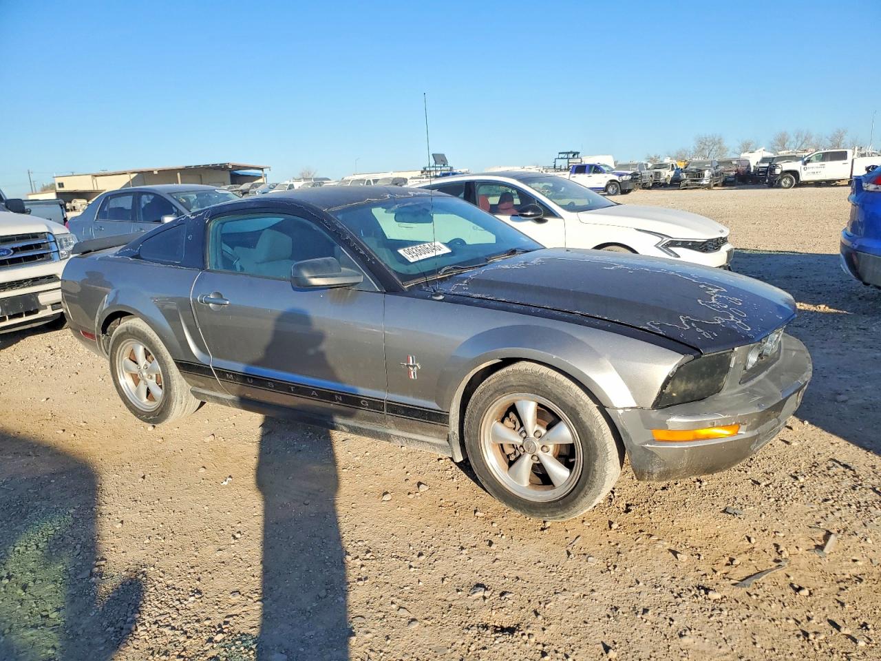2008 FORD MUSTANG photo 4