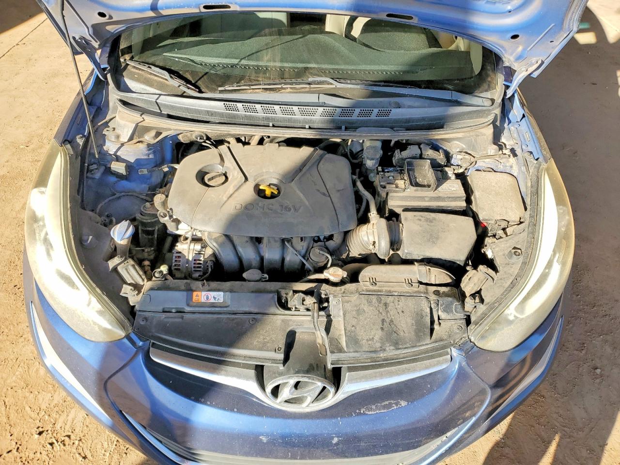 2016 HYUNDAI ELANTRA SE photo 11