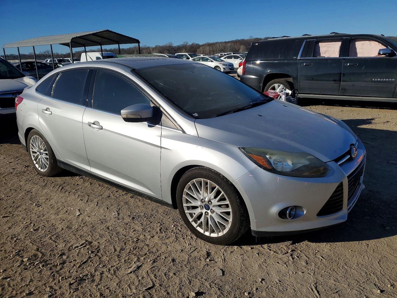 2014 FORD FOCUS TITANIUM photo 4