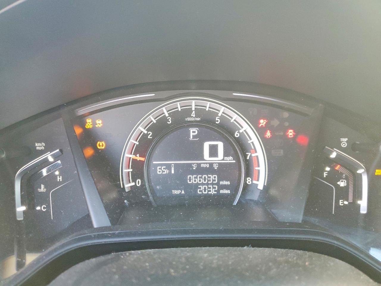 2018 HONDA CR-V LX photo 9