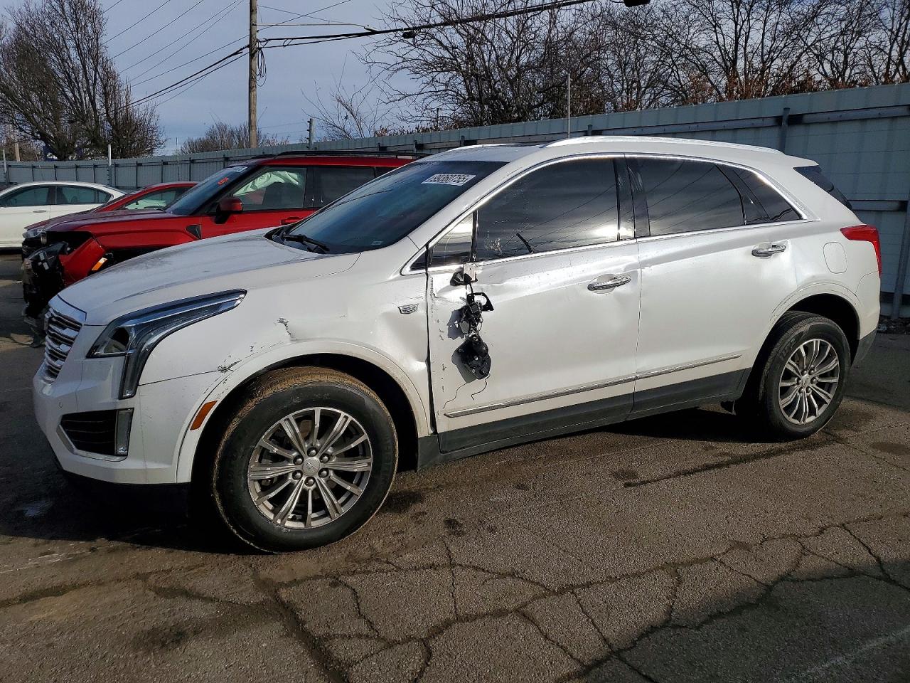 2017 CADILLAC XT5