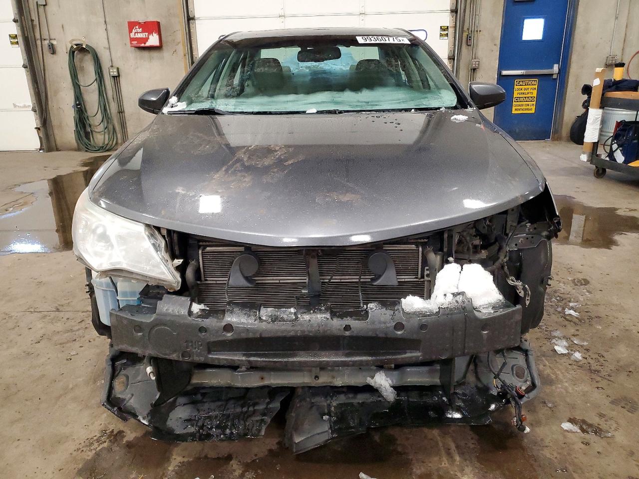 2012 TOYOTA CAMRY HYBRID photo 5