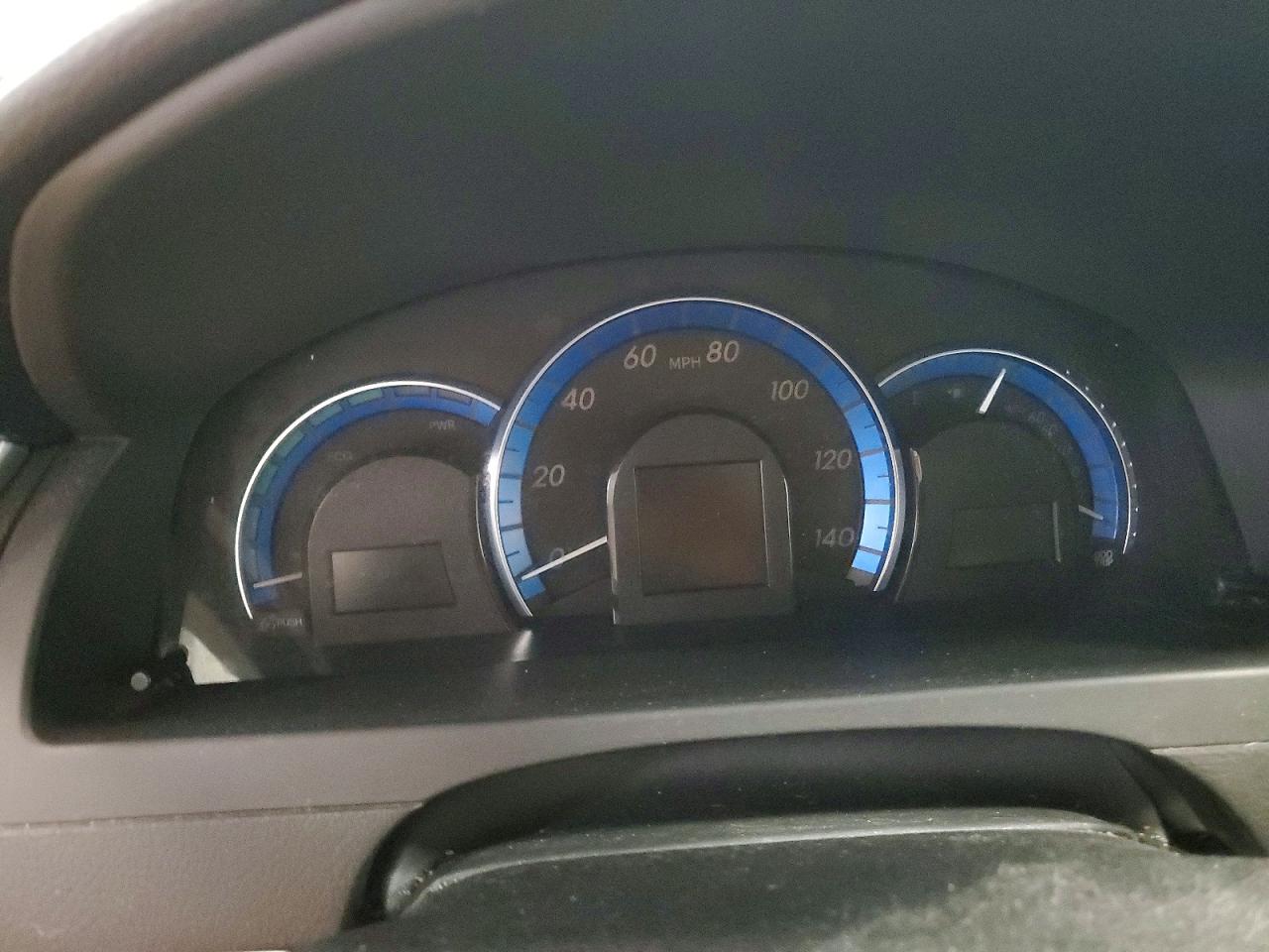 2012 TOYOTA CAMRY HYBRID photo 9
