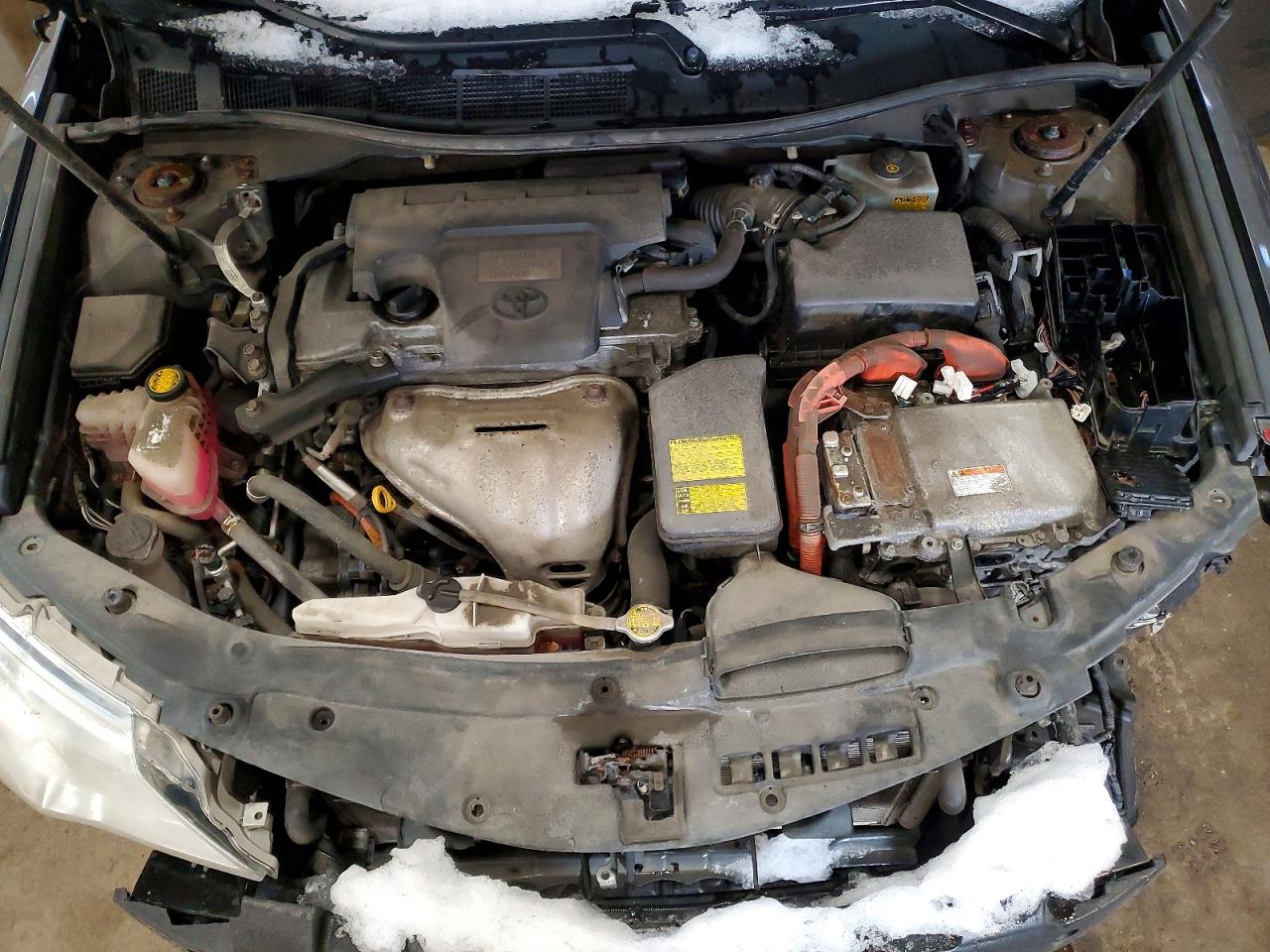 2012 TOYOTA CAMRY HYBRID photo 11