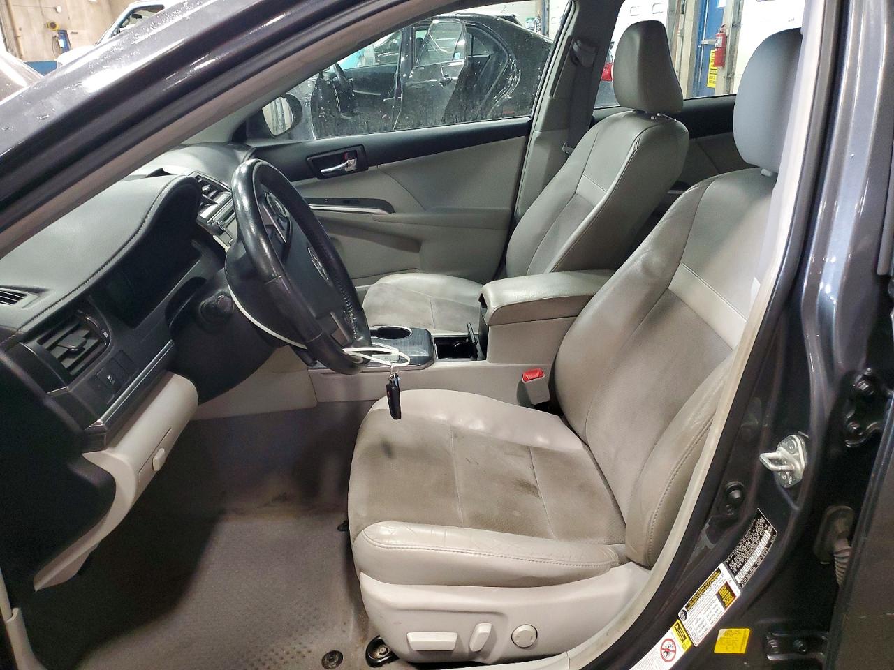 2012 TOYOTA CAMRY HYBRID photo 7