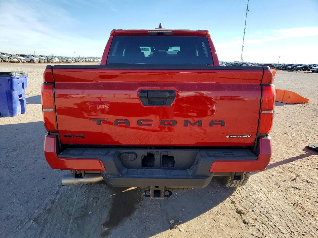 2025 TOYOTA TACOMA DOUBLE CAB photo 6