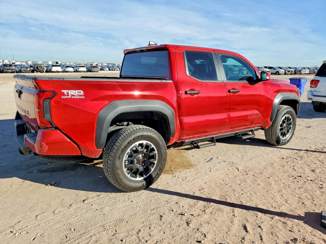 2025 TOYOTA TACOMA DOUBLE CAB photo 3