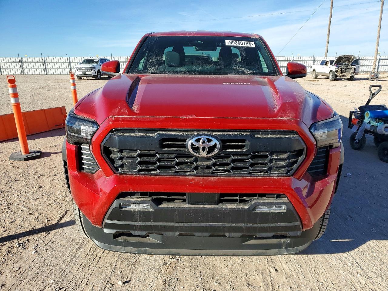 2025 TOYOTA TACOMA DOUBLE CAB photo 5