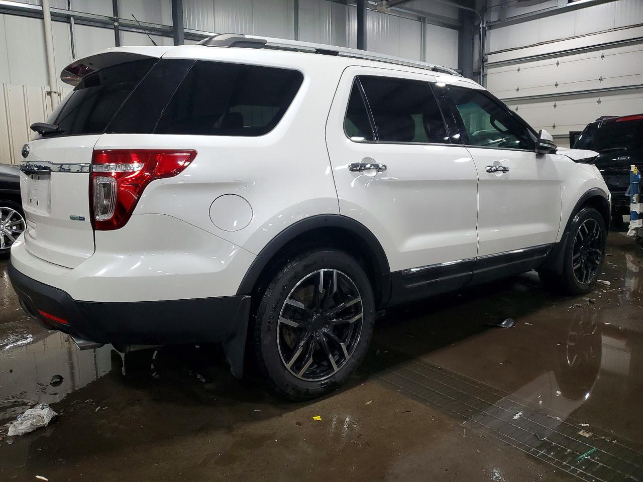 2013 FORD EXPLORER LIMITED photo 3